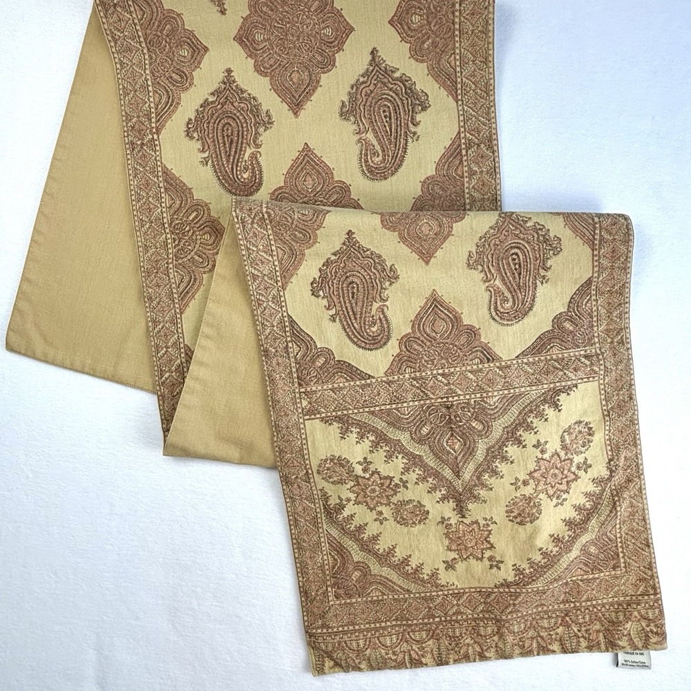 POTTERY BARN 100% Cotton PAISLEY Medallion 18” X 90” Table Runner Tan Camel Red